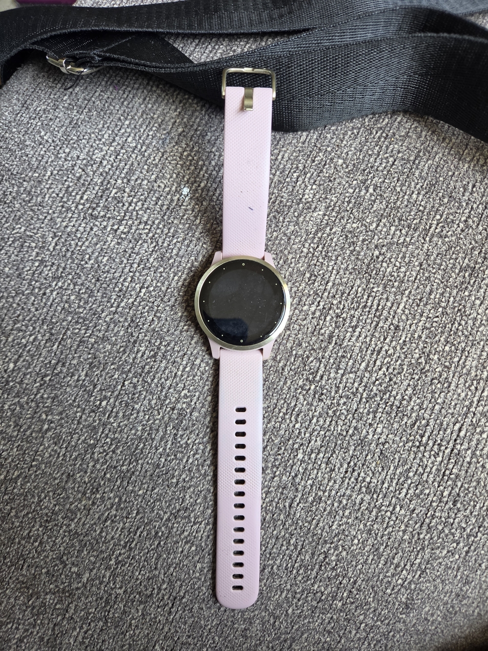 Pink Silicone Smartwatch with Silver Bezel - Garmin VIVO